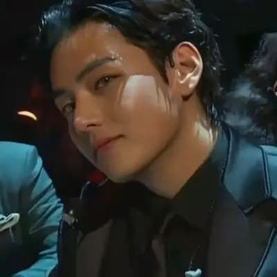 Kim Taehyung thumbnail