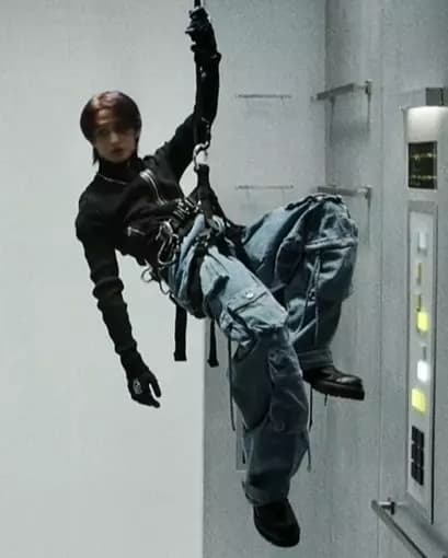 MARK LEE thumbnail