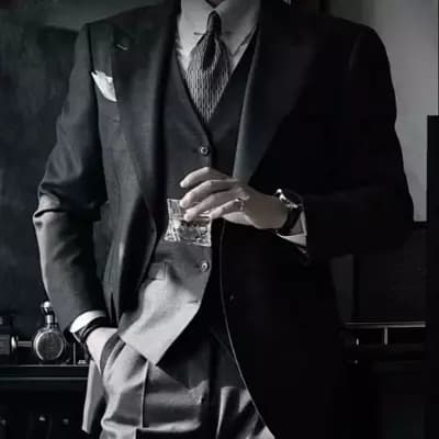 Multimillionaire Husband Detective. thumbnail