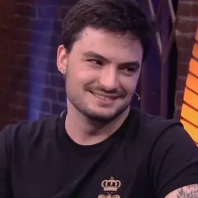 Felipe Neto thumbnail