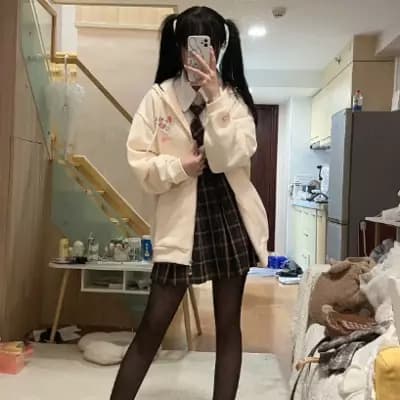 黑泽愛 (Kurosawa Ai) thumbnail