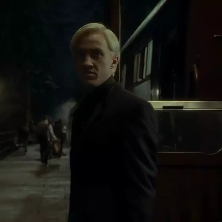 Draco Malfoy thumbnail
