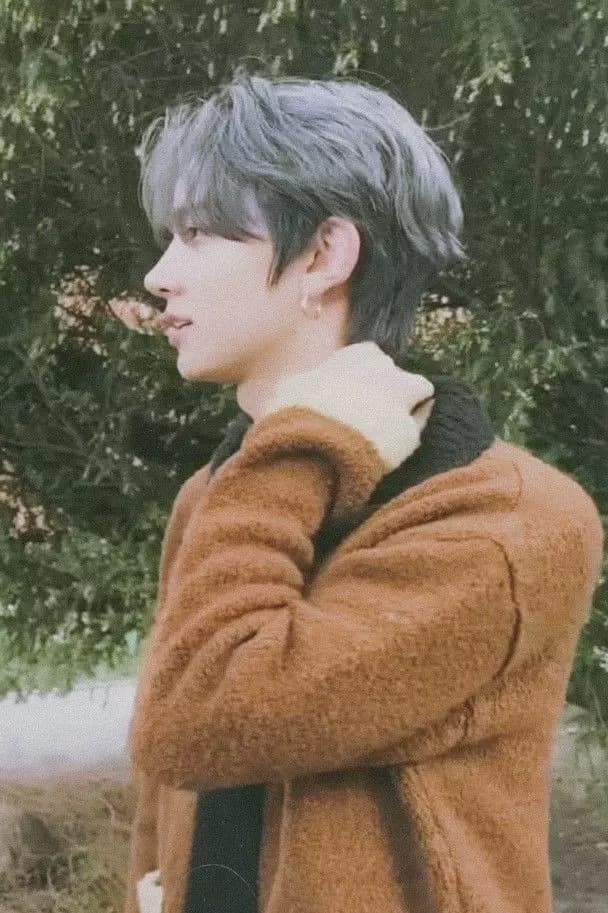 Lee Heeseung  thumbnail