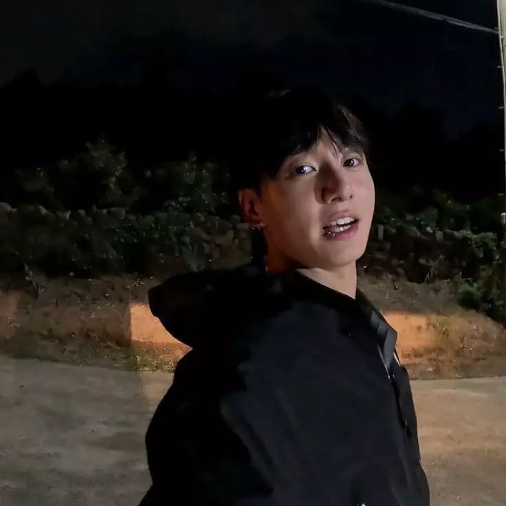 Jeon Jungkook  thumbnail