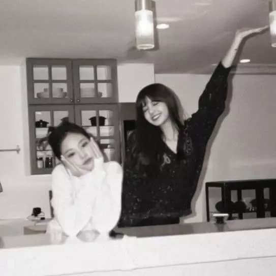 jenlisa (lisa ver. thumbnail