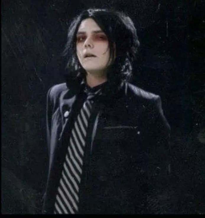 Gerard Way thumbnail