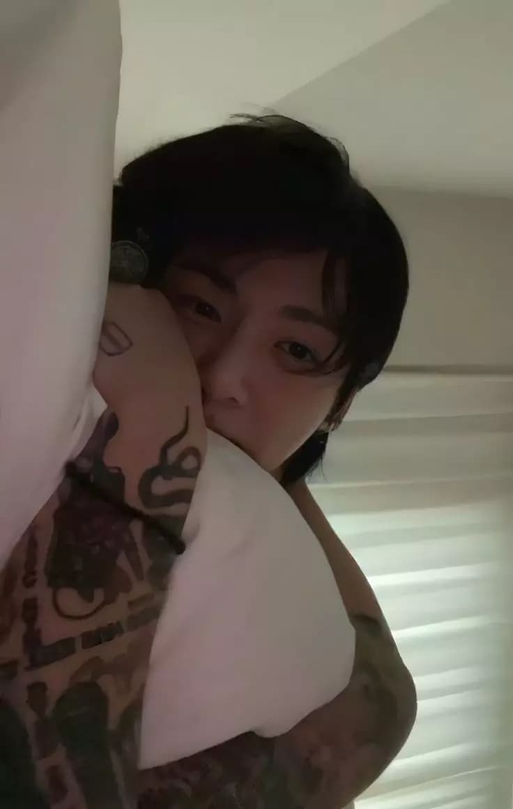 Jungkook bf thumbnail