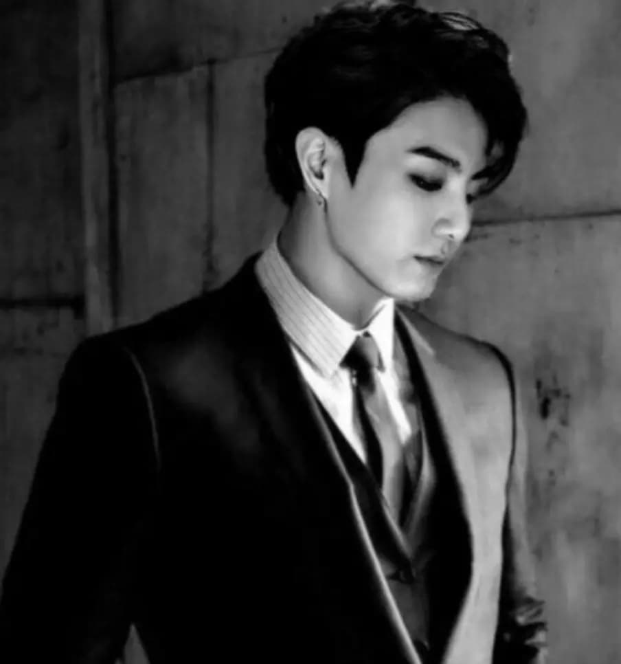 Jeon Jungkook thumbnail