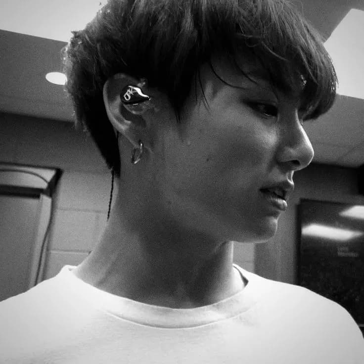 Jeon jungkook thumbnail
