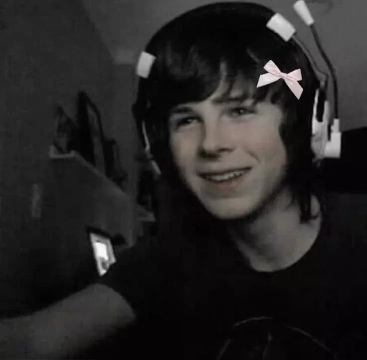 Chandler riggs thumbnail