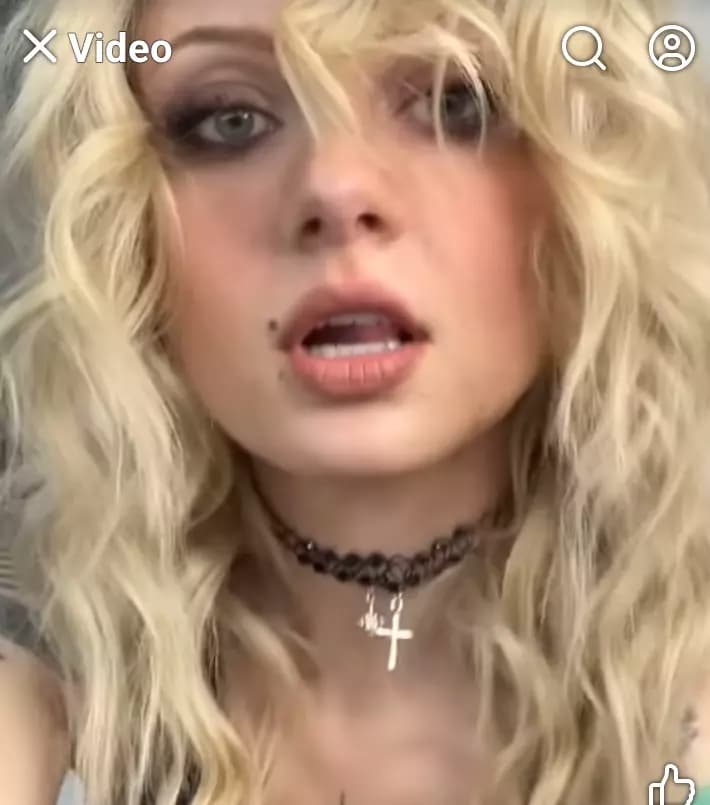 Bella thumbnail