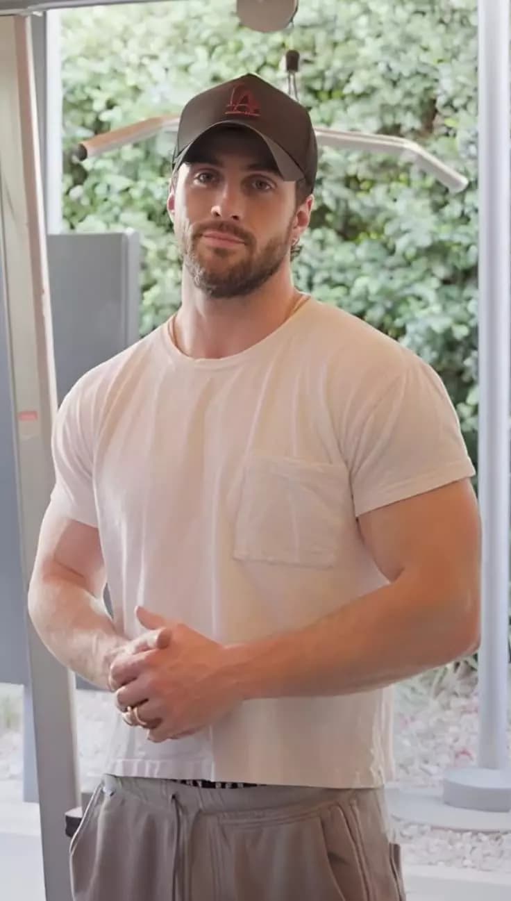 Your friend Aaron Taylor Johnson thumbnail