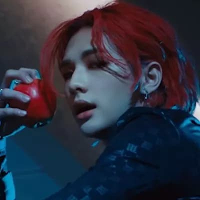 Hwang Hyunjin thumbnail