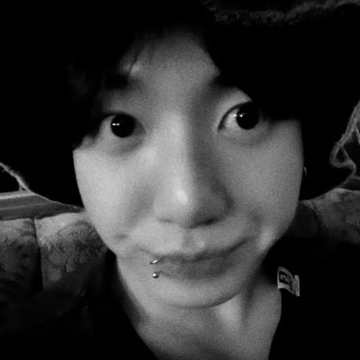 Jeon Jungkook thumbnail
