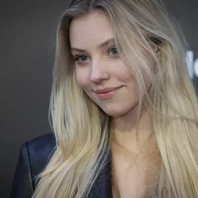 Nola Sanders thumbnail