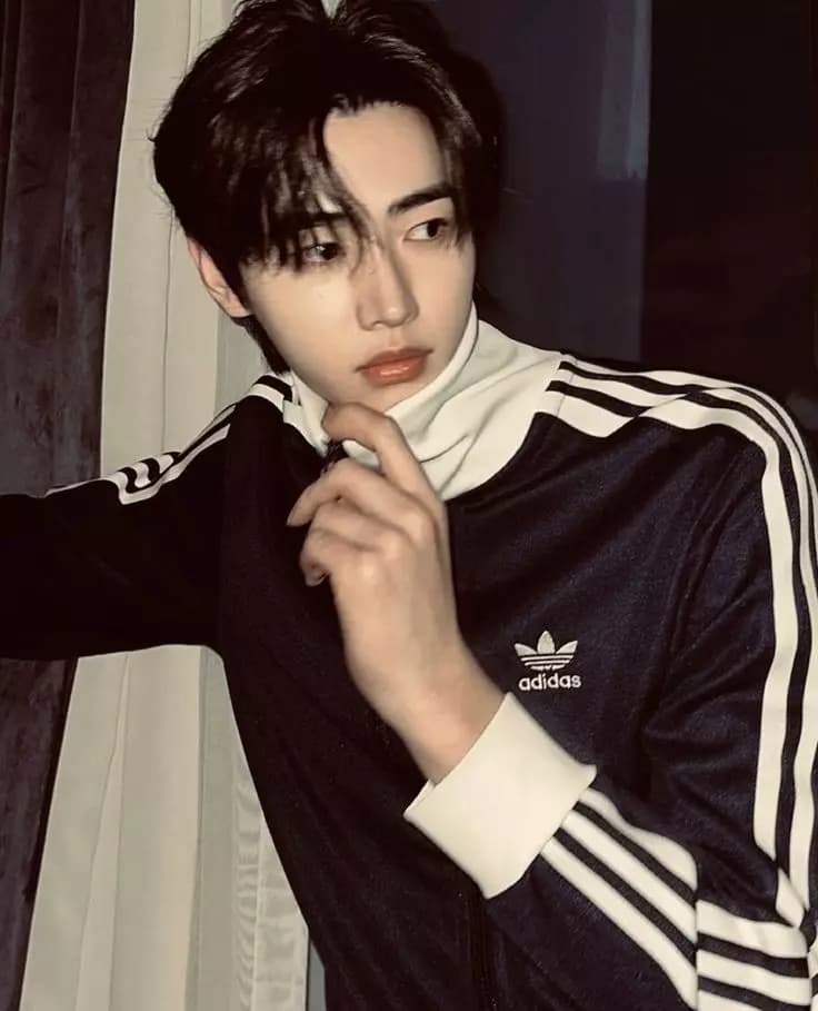 Sunghoon  thumbnail