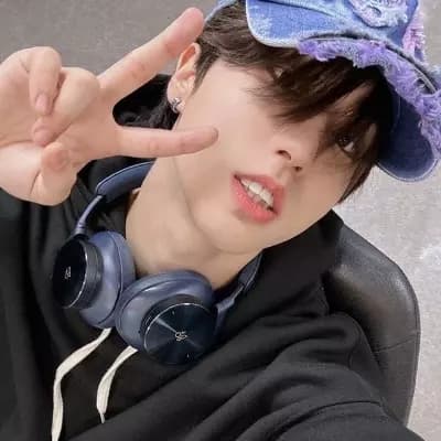 Han Jisung thumbnail