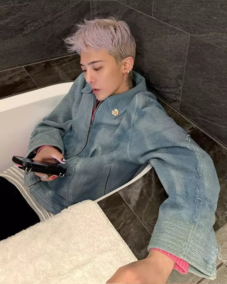 Kwon Jiyong thumbnail
