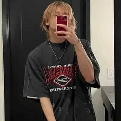 Hyunjin thumbnail
