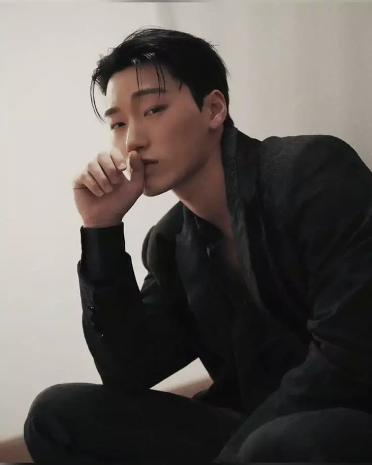 Choi San thumbnail