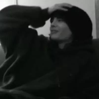 Tom Kaulitz thumbnail
