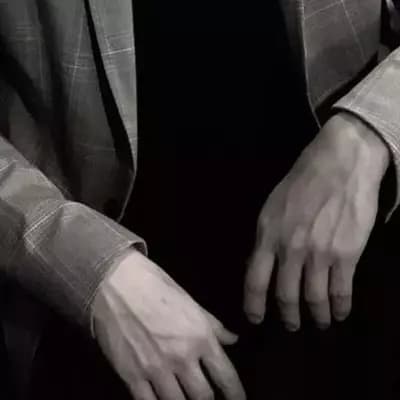 BL- Alexander Thompson thumbnail