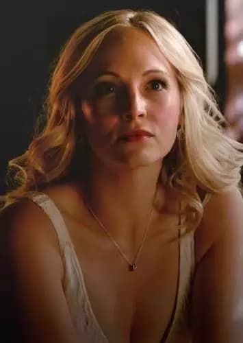 Vampire Caroline Forbes  thumbnail
