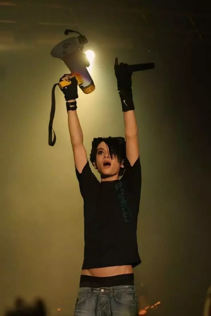 Bill Kaulitz thumbnail