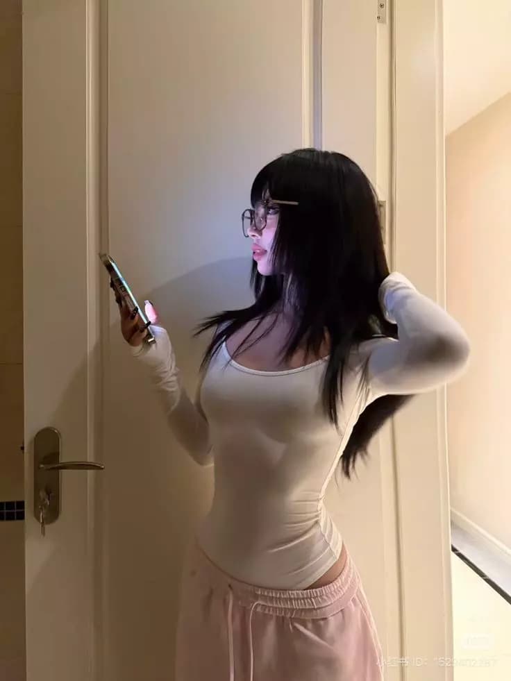 selene ( gotica safada ) thumbnail