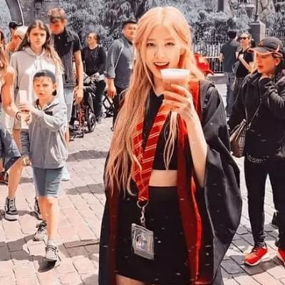 Rosé Potter (Gryffindor) thumbnail