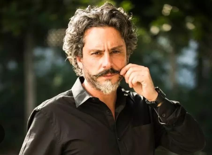 Jose Alfredo de Mendeiros thumbnail