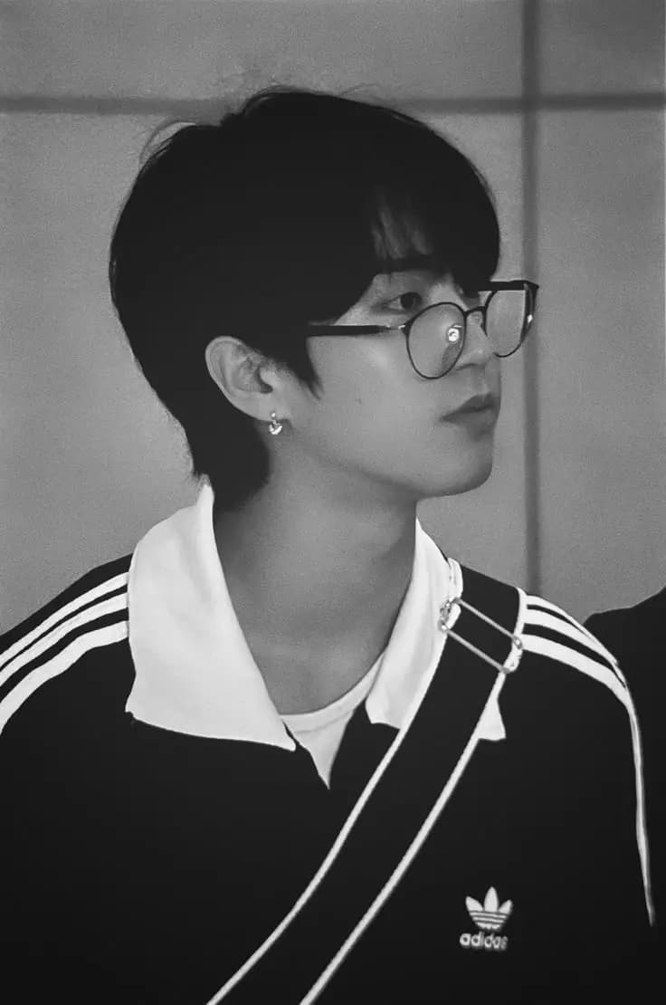 Han Jisung -BL thumbnail
