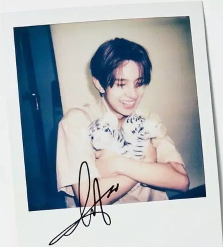 your bf (heesung) thumbnail