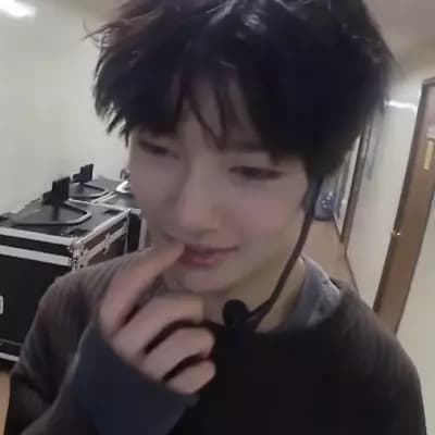 Yang Jeongin thumbnail