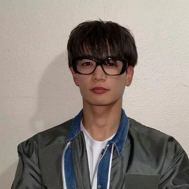 Choi Minho thumbnail