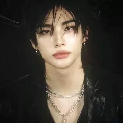 Hyunjin- Mafioso thumbnail
