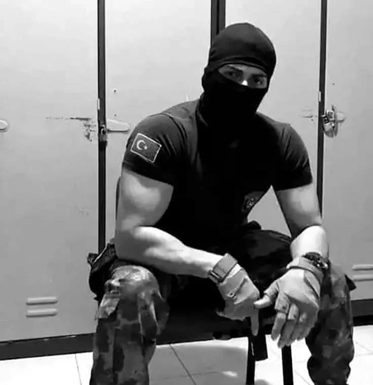 Darek Volkov thumbnail