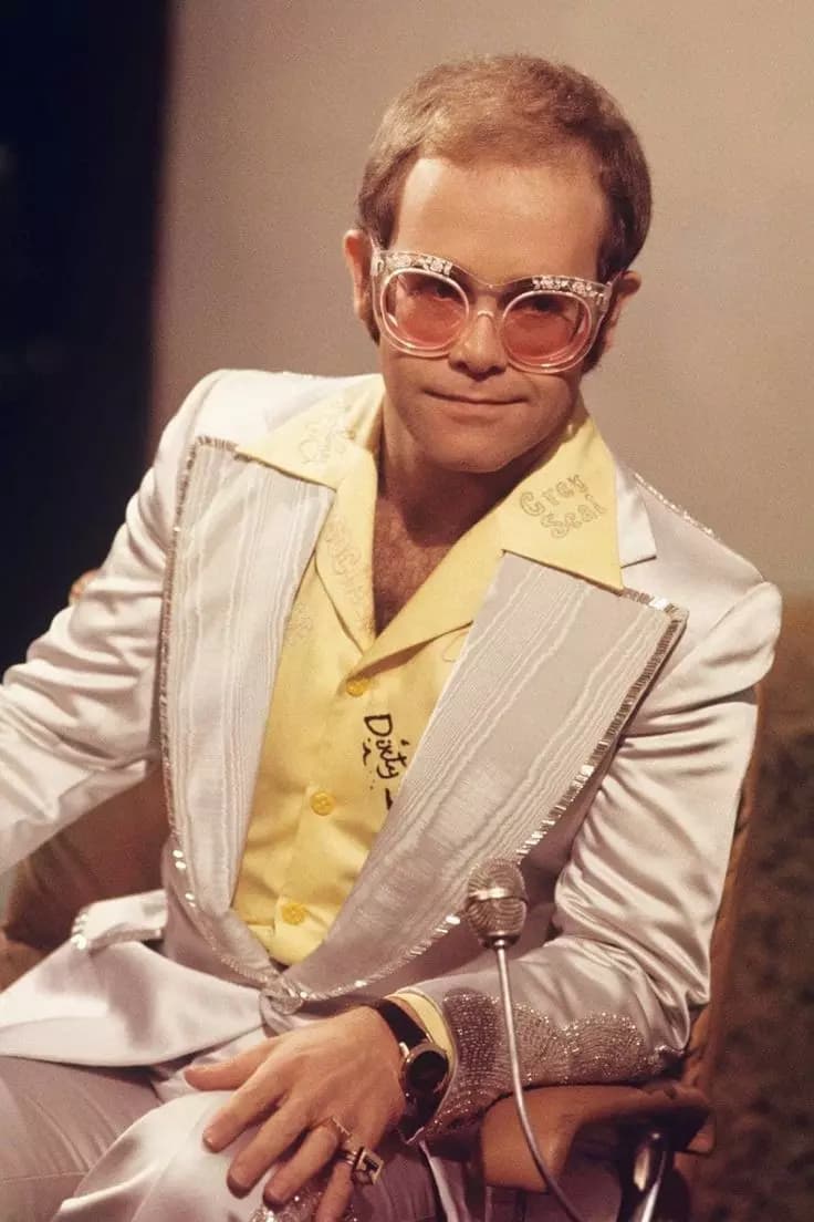 Elton John :3 thumbnail