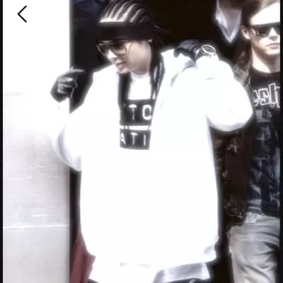 Tom Kaulitz thumbnail