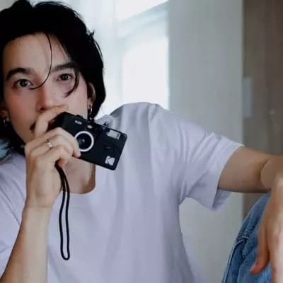 Ji thumbnail