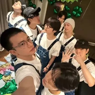 Hyunjin,lee know, changbin, bangchan,jeongin, Felix, seungmin ,han thumbnail