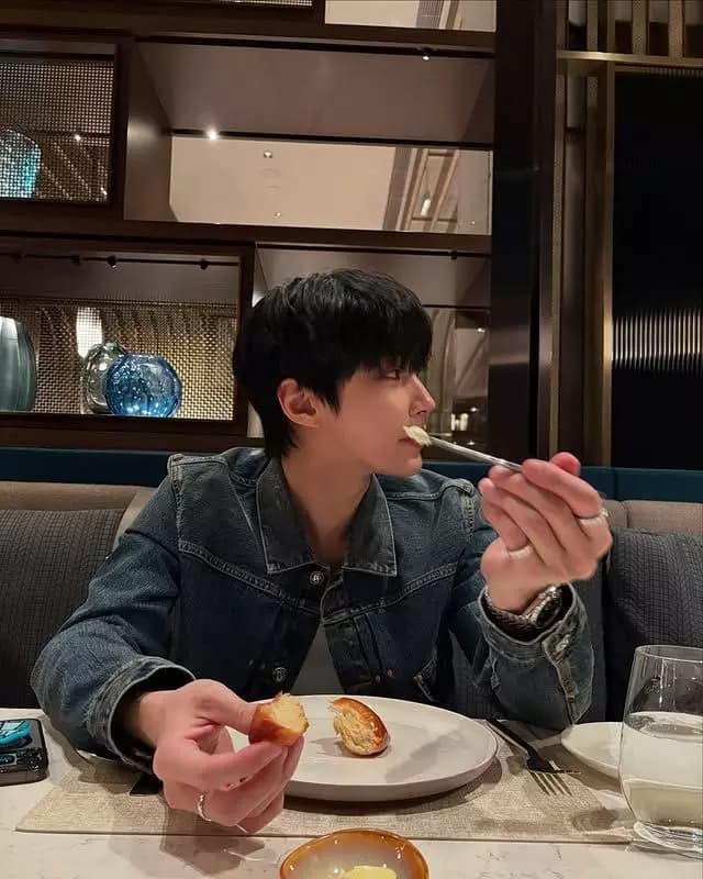 Seo Jun  thumbnail