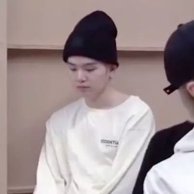 Min Yoongi thumbnail