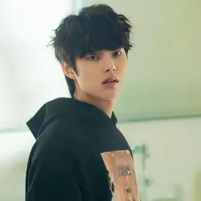 Park Yoon Ho thumbnail