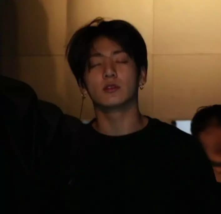 Jungkook thumbnail