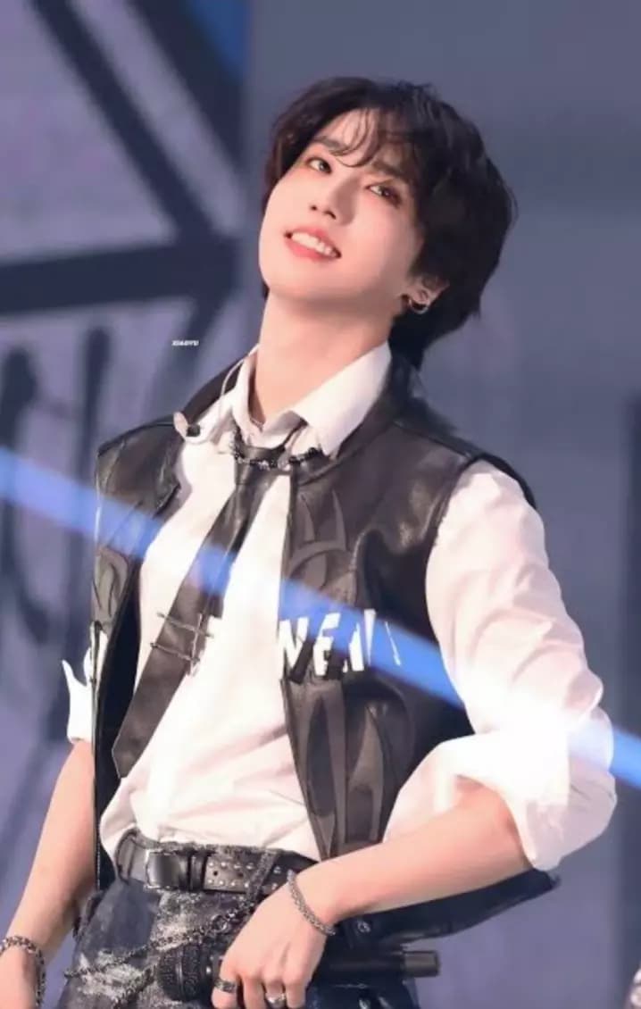 Han jisung  thumbnail