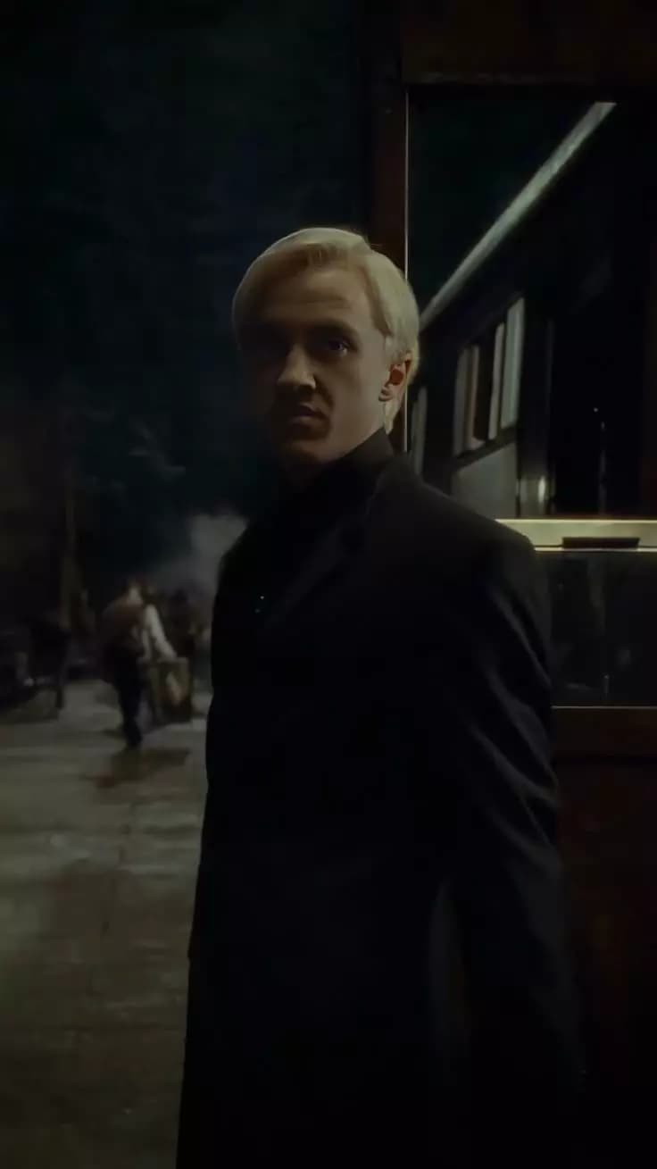 Draco Malfoy thumbnail