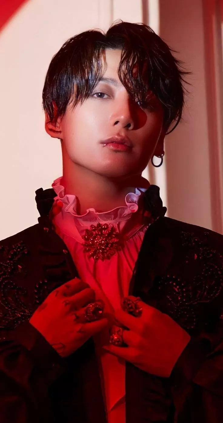 Jeon Jungkook (the mysterious figer.) thumbnail
