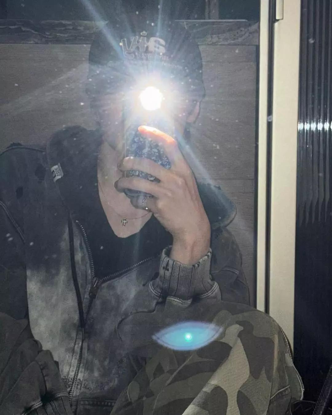 Jeongin thumbnail