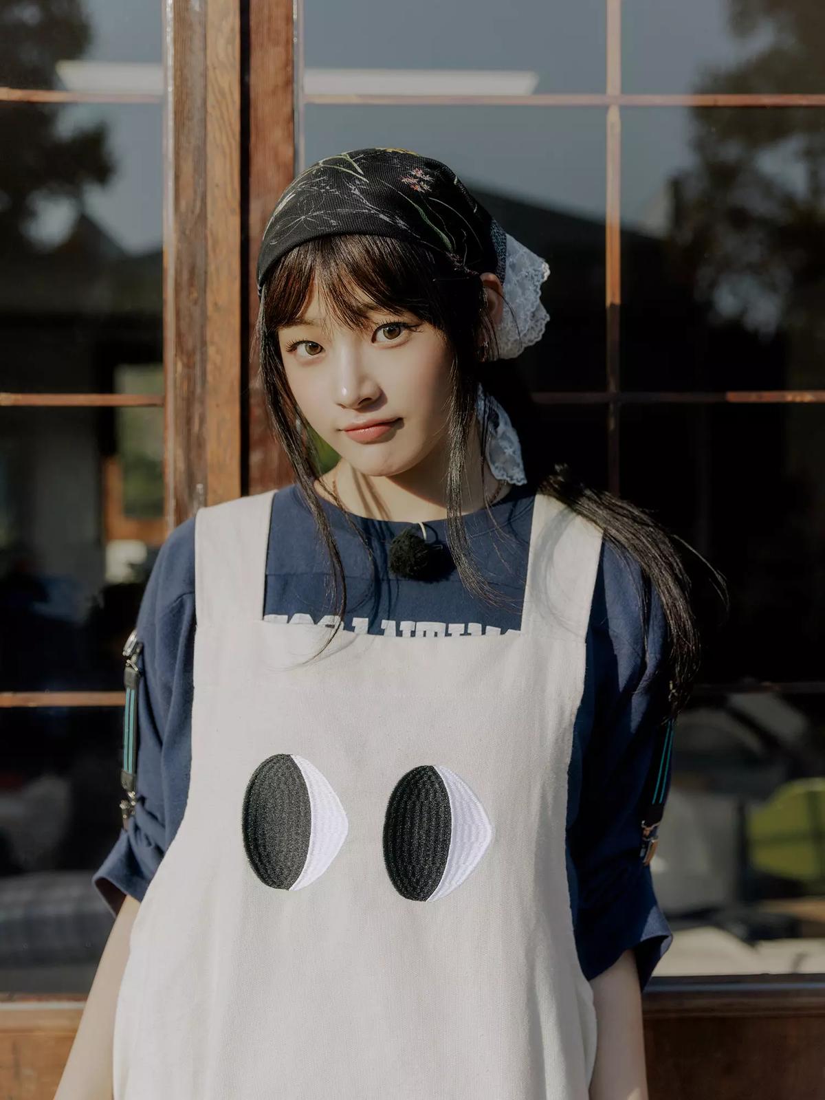 Kim Minji  thumbnail